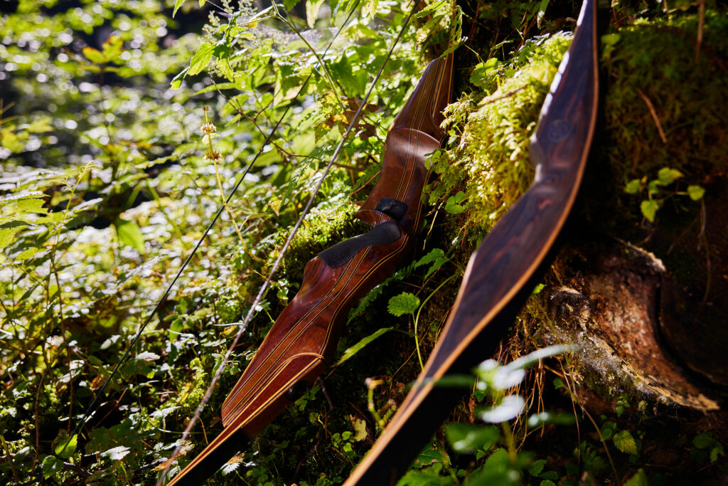 Bogenschießen in den Bergen